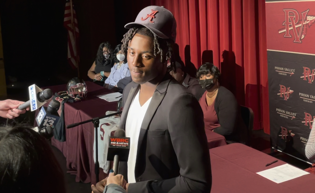 Pinson Valley honors 4 early signees Wednesday