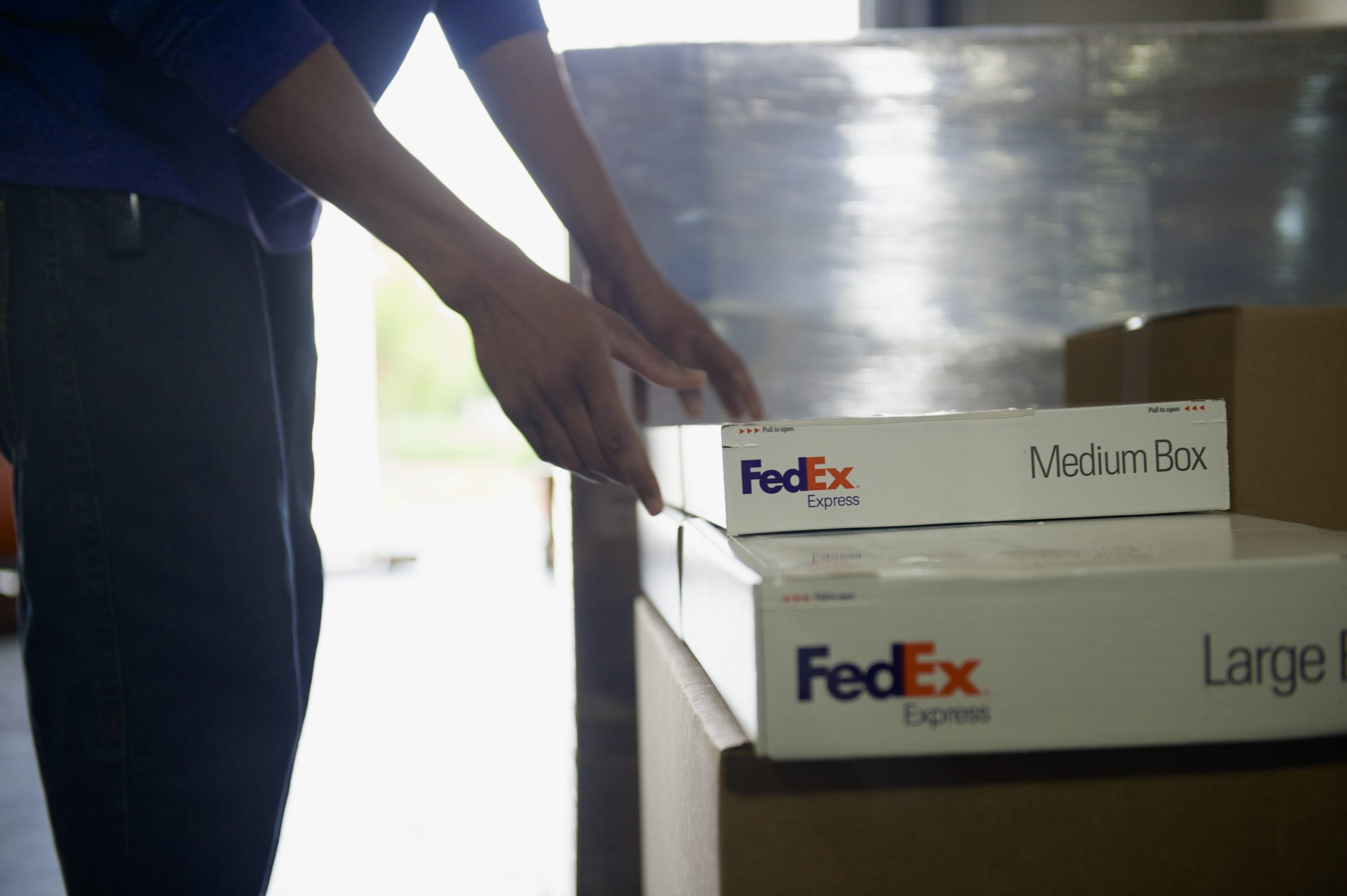 Multiple Margaret residents report missing FedEx packages