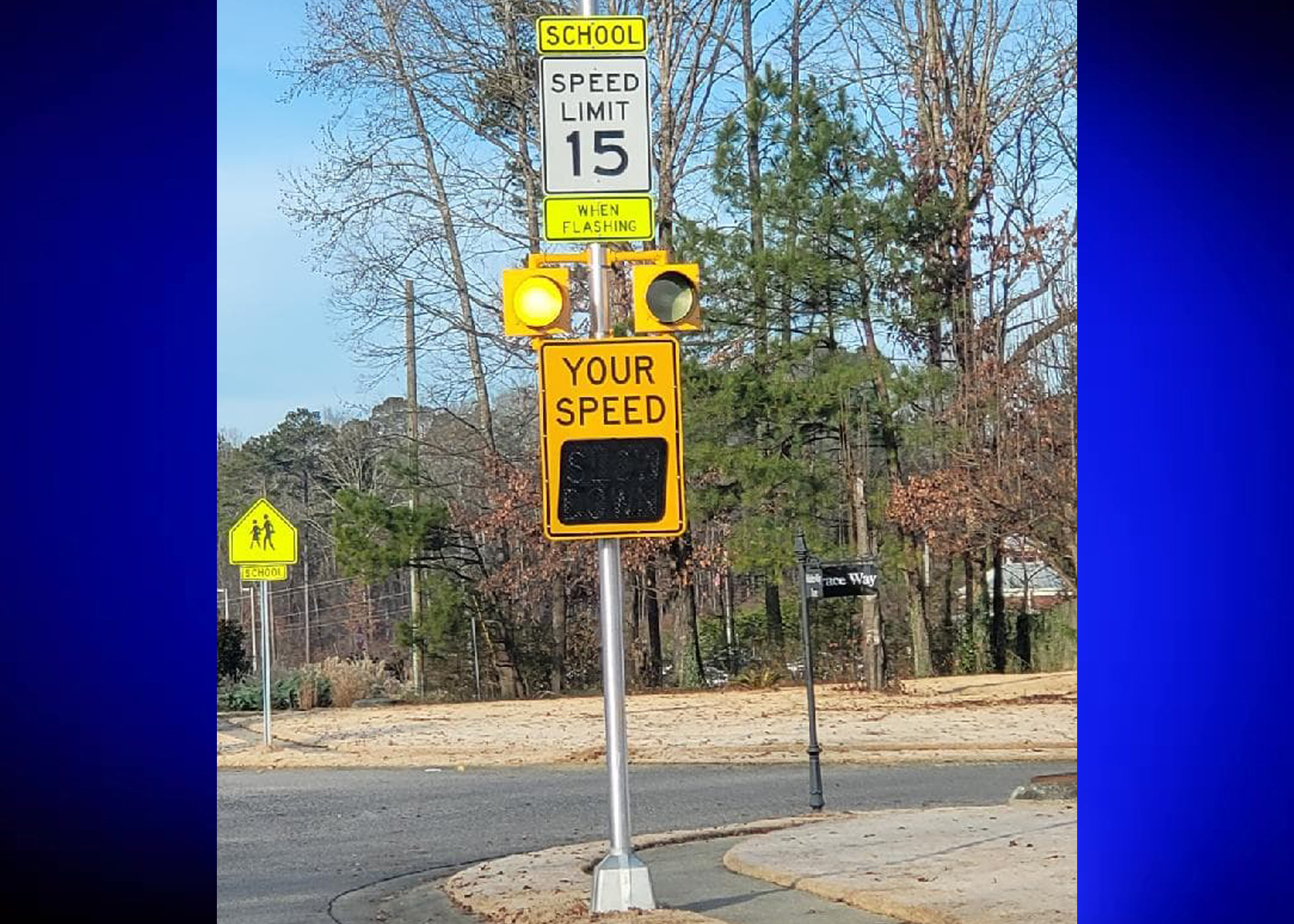 New flashing school zone signs installed around Trussville City Schools