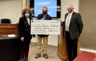 Sen. Linda Coleman presents $20,000 check to Turkey Creek Nature Preserve