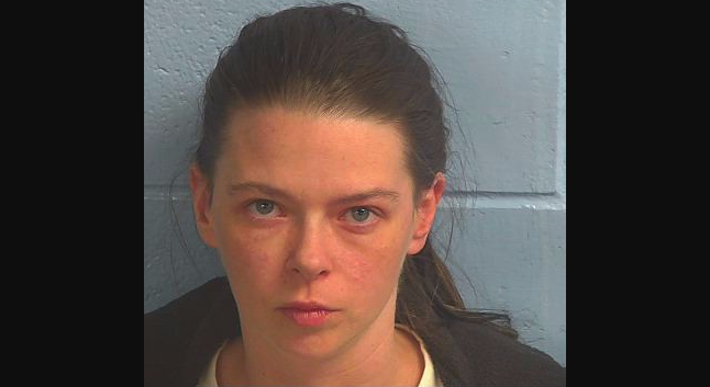 Gadsden woman charged with felony after newborn tests positive for drugs
