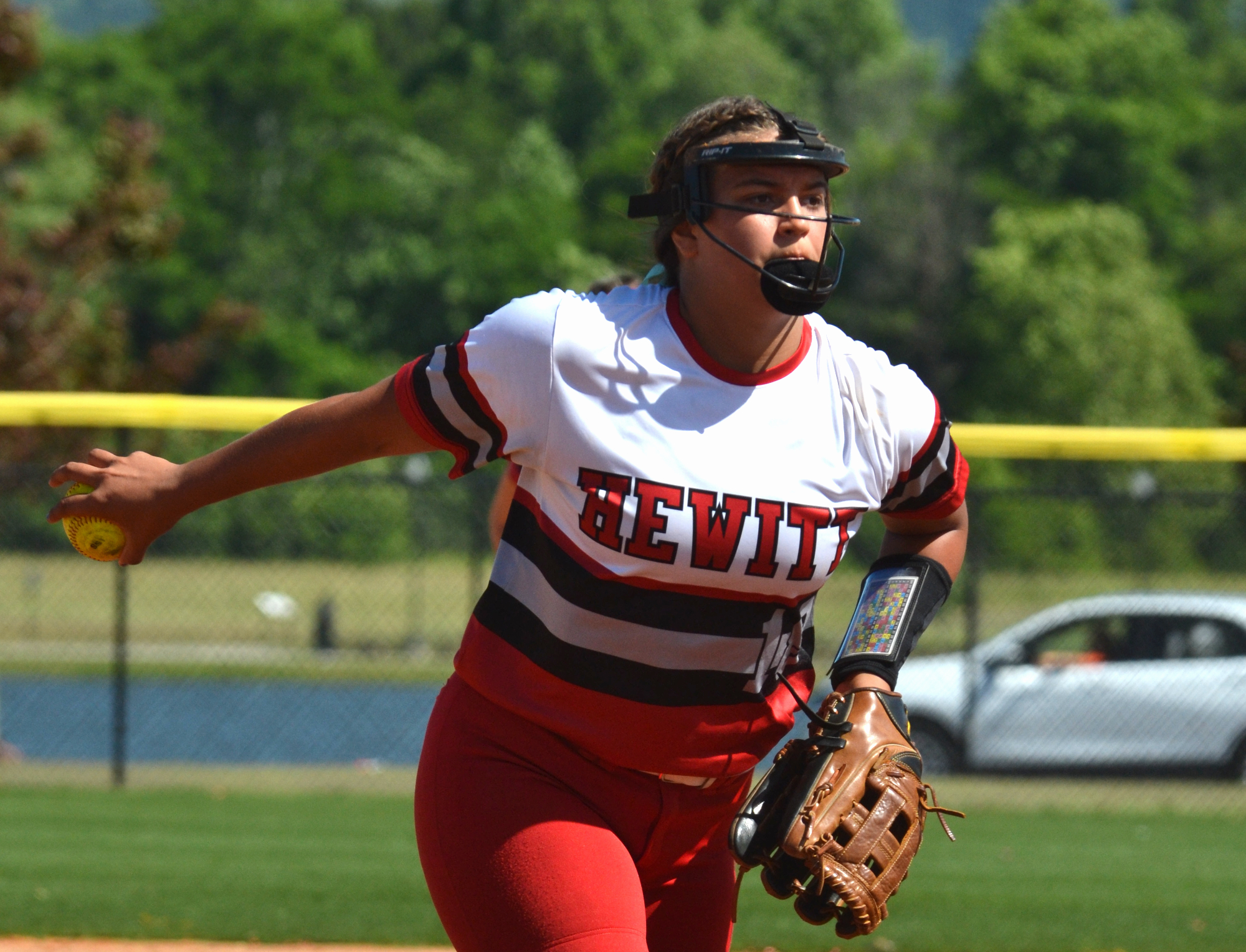 Lord cracks walk-off single as No. 1 Hewitt starts state tournament with 5-4 win
