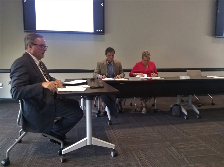 Leeds Board of Education discusses reopening protocol at meeting
