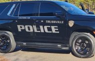Trussville PD involved in car chase, suspect at large
