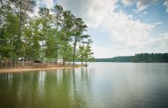 Governor Ivey asks for a 'Yes' on State Parks Amendment