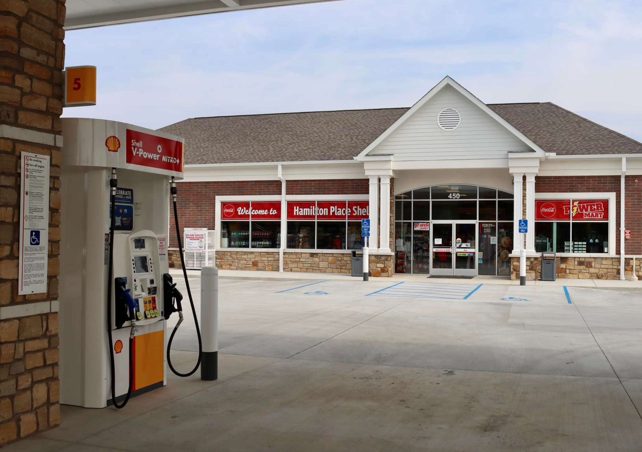 Shell store at Hamilton Place announces Grand Opening Celebration