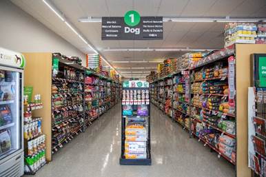 Former Trussville resident brings Pet Supplies Plus to hometown