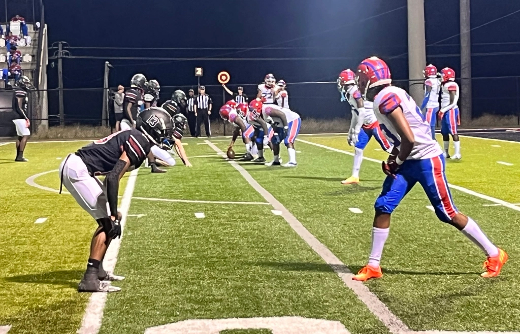 Center Point defeats Shades Valley, 36-20; clinches playoff berth