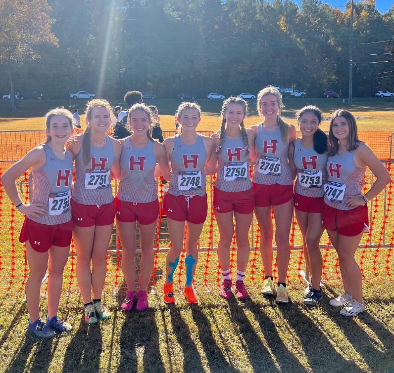 Husky cross country teams qualify for state