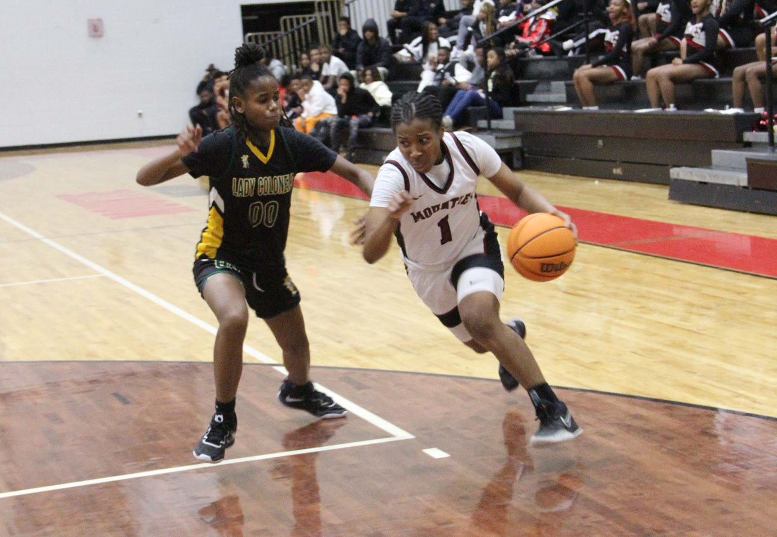 Shades Valley girls force Woodlawn to throw in the towel, win region opener 51-15