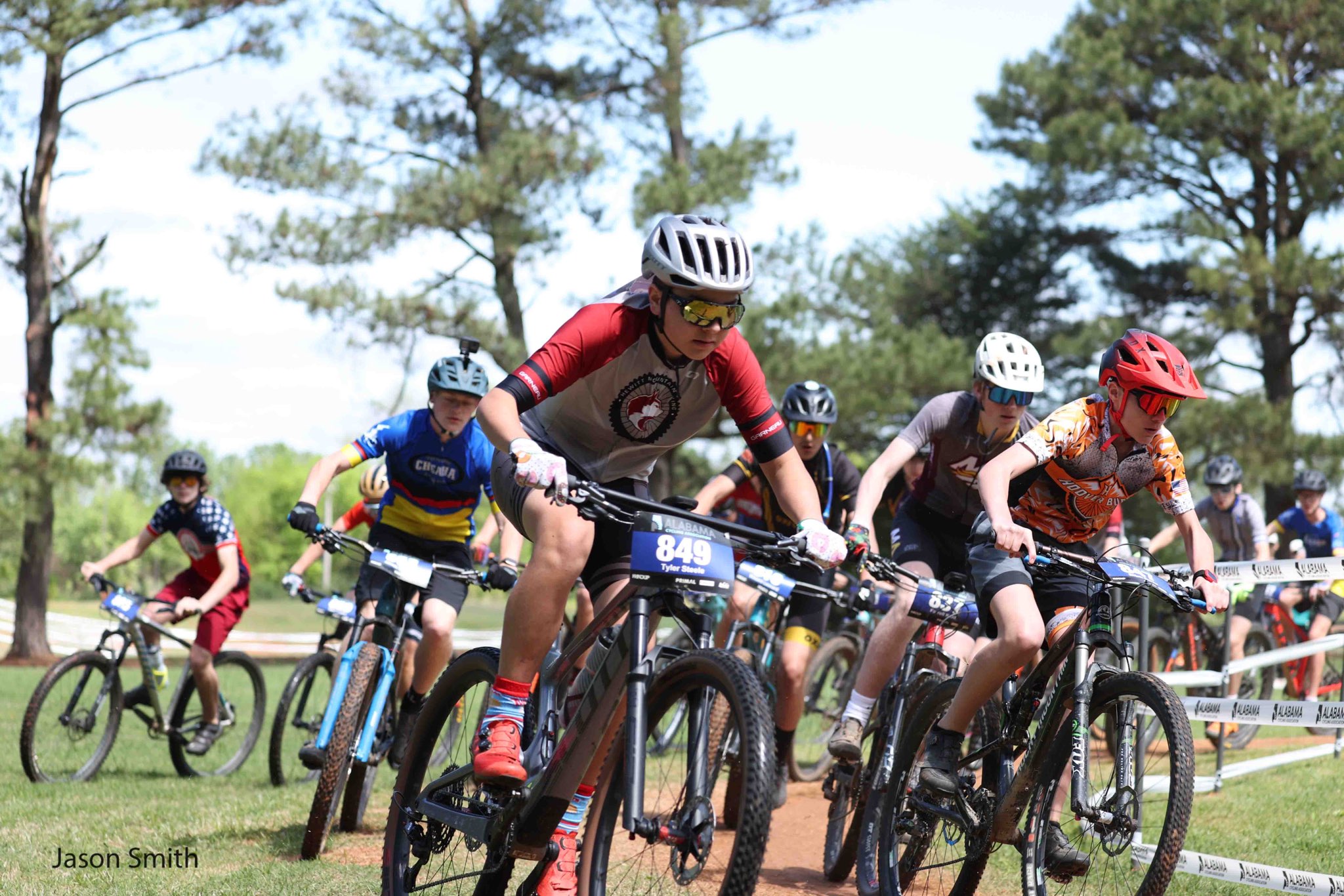 HTMS Mountain Bike teams grabs third straight 1st place finish