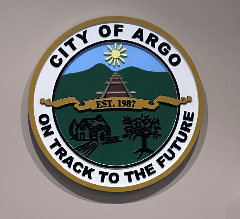 Argo declares vacant seat on council, clarifies questions on zoning