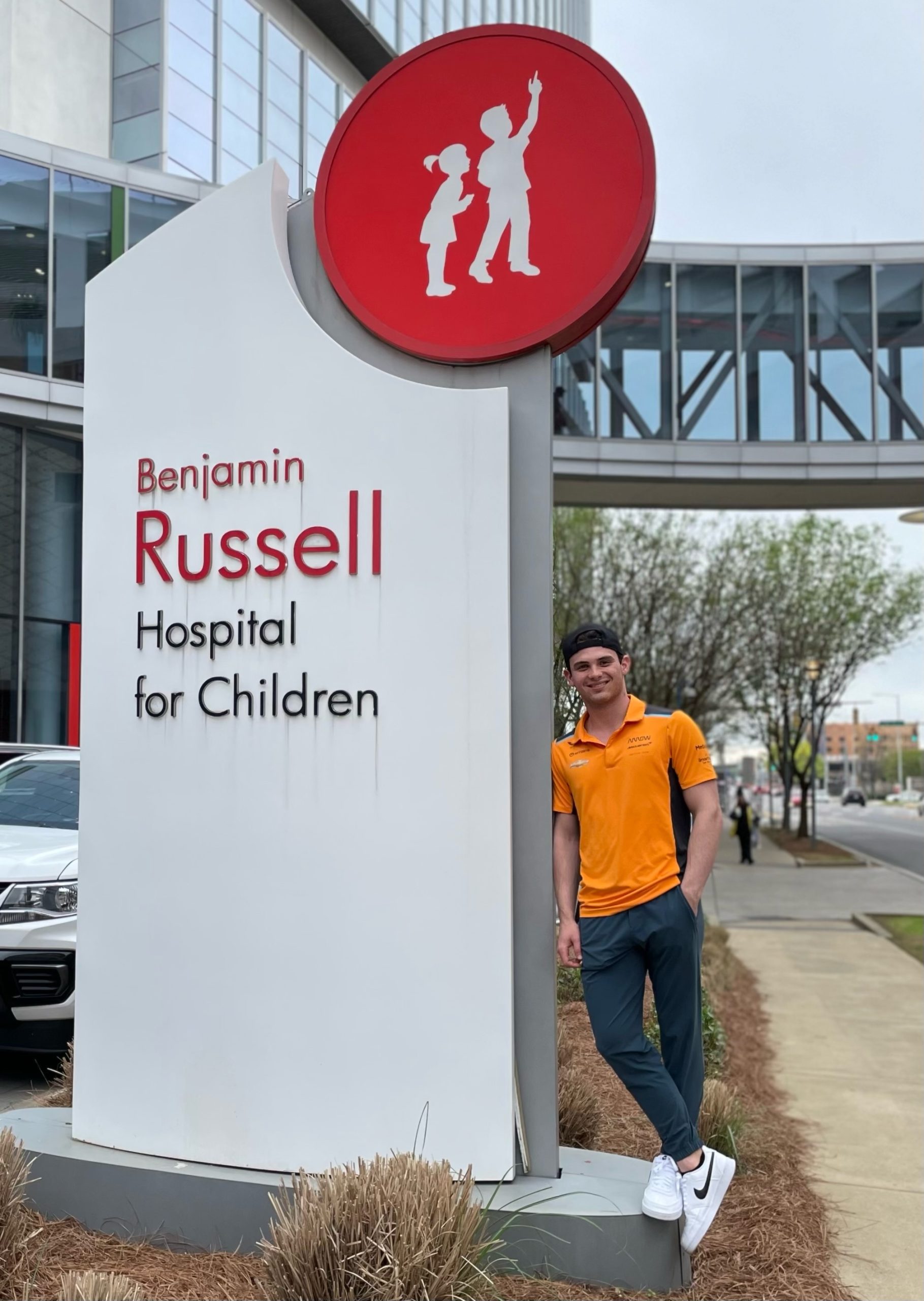 IndyCar Points Leader Visits Children’s Hospital