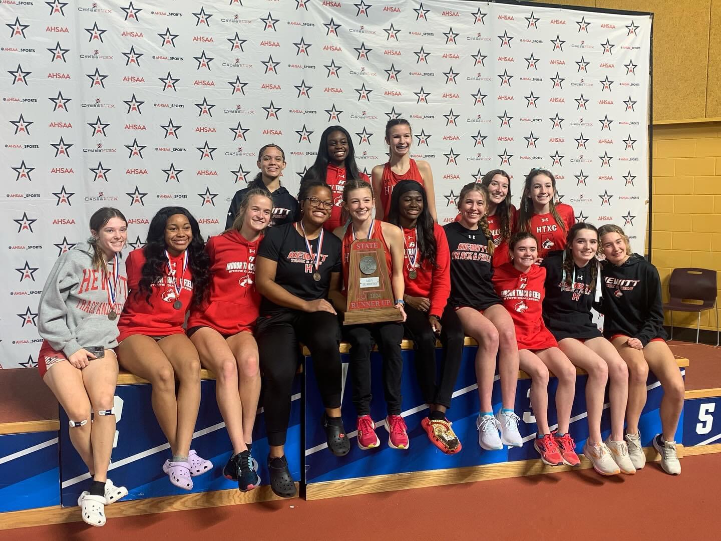 Hewitt, Clay-Chalkville, and Moody bring home indoor state championships