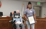 Pinson Council honors Alabama player “Kool-Aid” McKinstry with proclamation, key to the city