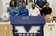 Moody’s Tori Pyles signs to play at the next level